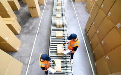 How Carousels and Conveyors Impact Warehousing Operations